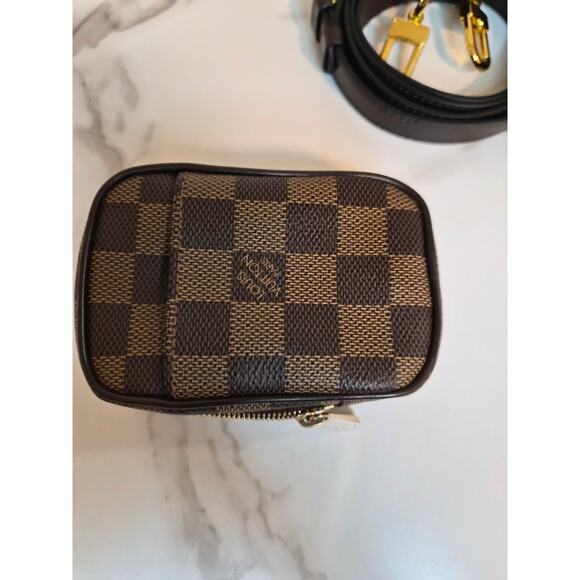 Louis Vuitton Damier PM Etui Okapi Pouch Bag - Picture 4 of 5